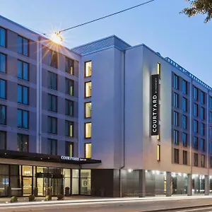 Hotel Courtyard By Marriott East, Monachium